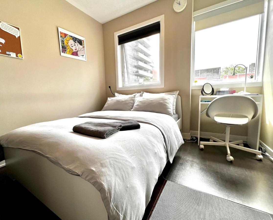 Home In Downtown Toronto Bagian luar foto