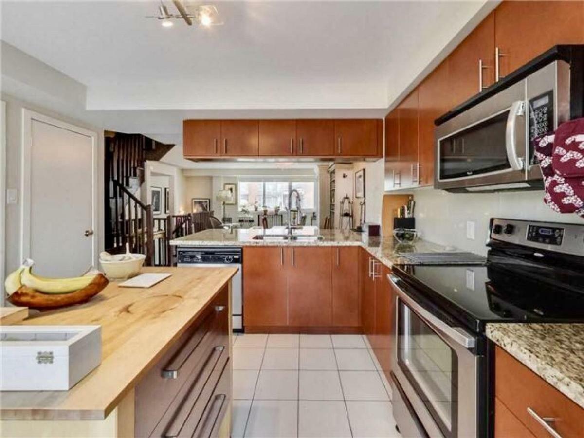 Home In Downtown Toronto Bagian luar foto