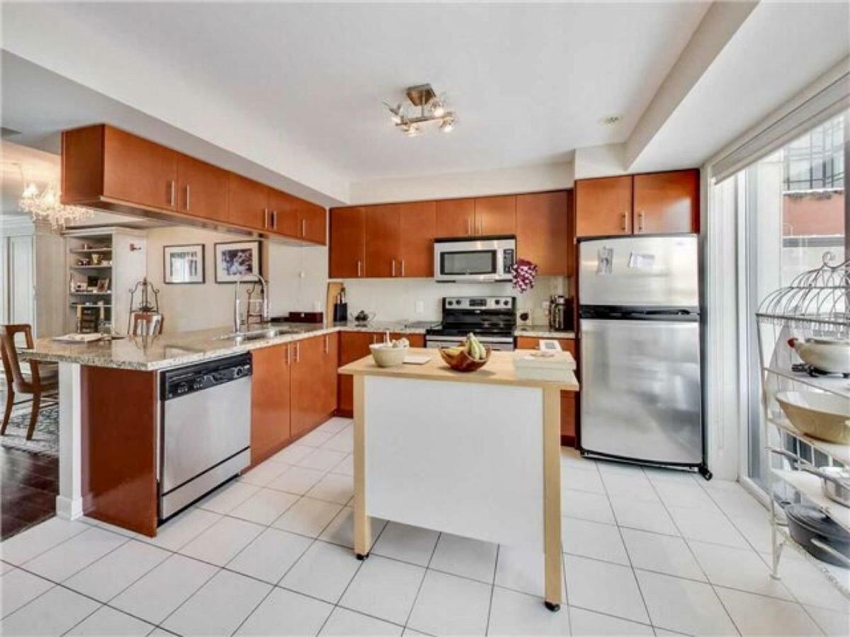 Home In Downtown Toronto Bagian luar foto